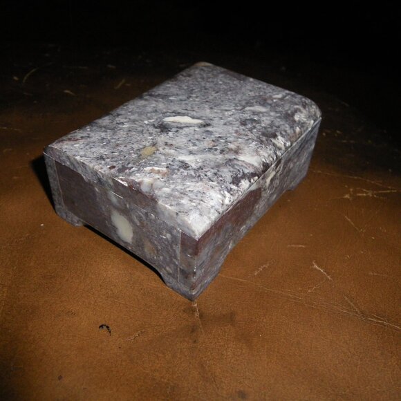 Vintage Small Charming Stone Jewlery Trinket Box - Made in Chile - Picture 2 of 4